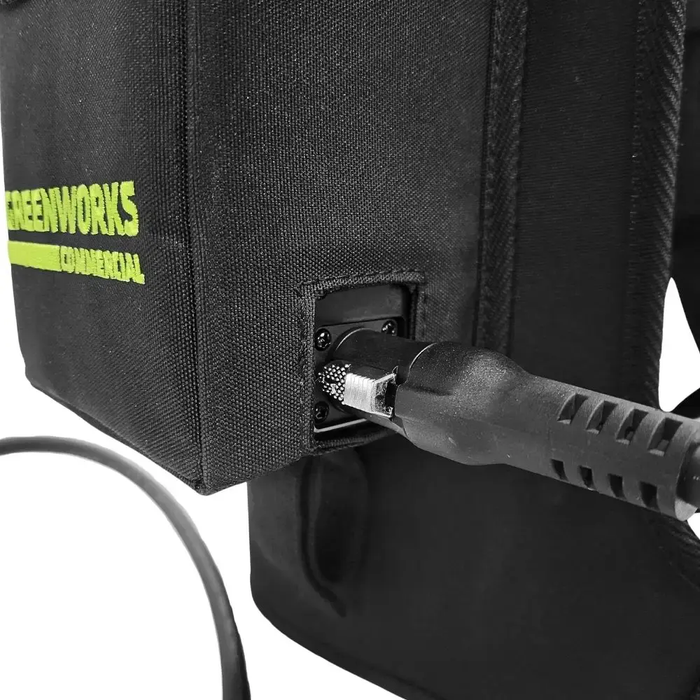 Aparador de cerca viva 82V 26POL 82H26D com mochila Greenworks — fotografia 8