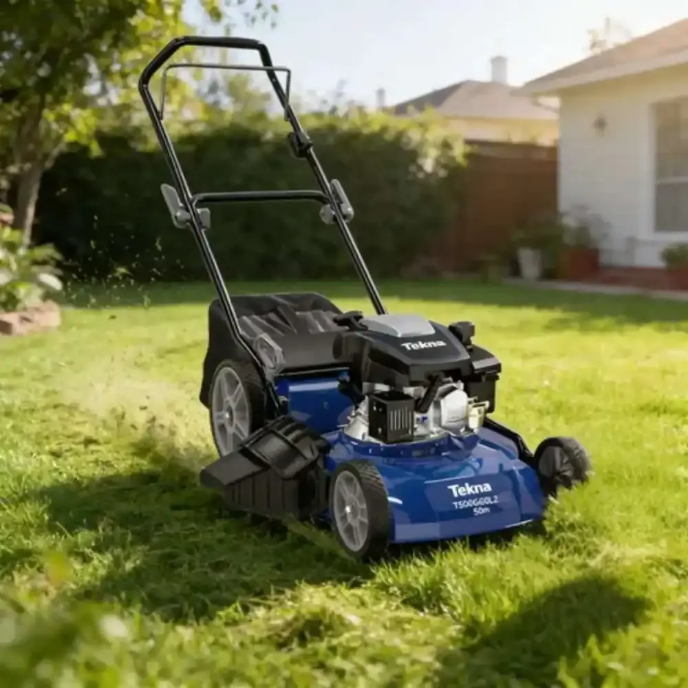 Cortador de grama a gasolina 6,0HP 4T com saída lateral Tekna — fotografia 5