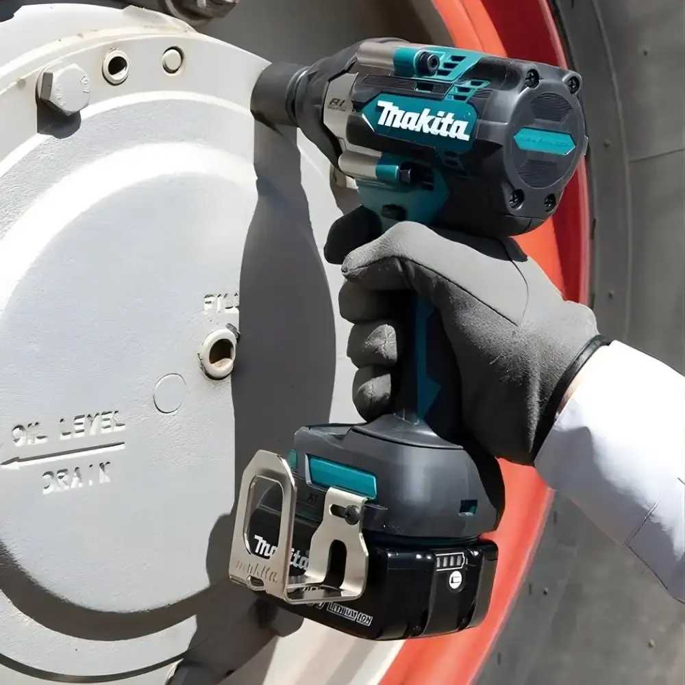 Chave de impacto 1/2POL 700NM a bateria 18,0V sem carregador e bateria Makita — fotografia 6