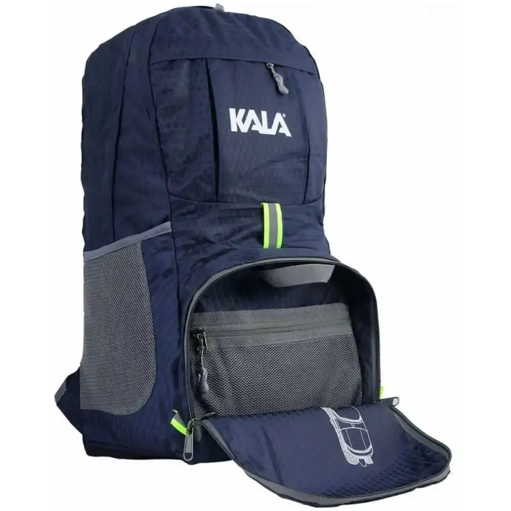 Mochila ultra compacta 30 litros em poliéster azul Kala — fotografia 2
