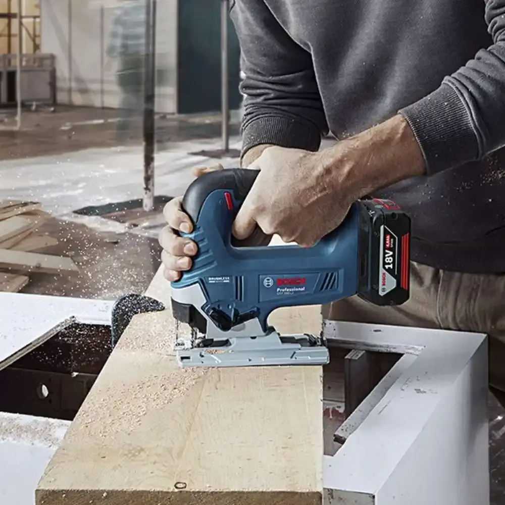 Serra tico-tico 18V GST 185-LI brushless com bateria 4AH Bosch — fotografia 8
