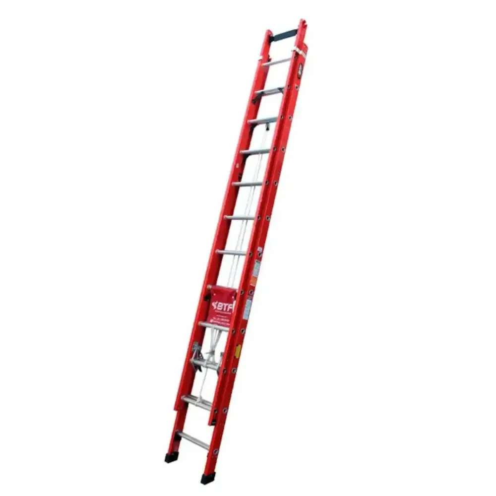 Escada extensível fibra de vidro 4,80M 18 degraus Botafogo