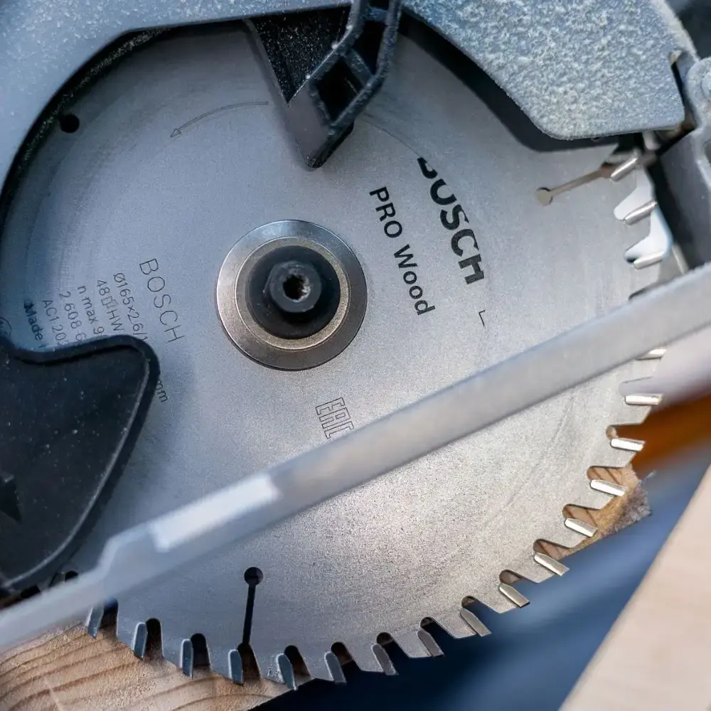 Disco de Corte STD For Wood 184 x 16 MM 24 Dentes BOSCH — fotografia 7