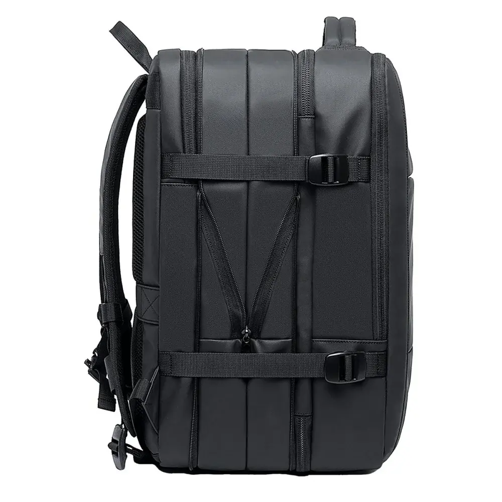 Mochila travel 40L preta Kala — fotografia 5