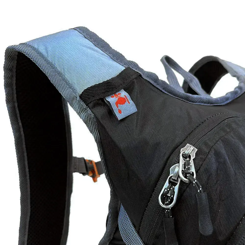 Mochila daypack 20L uso diário naomi preto vermelho Nautika — fotografia 6