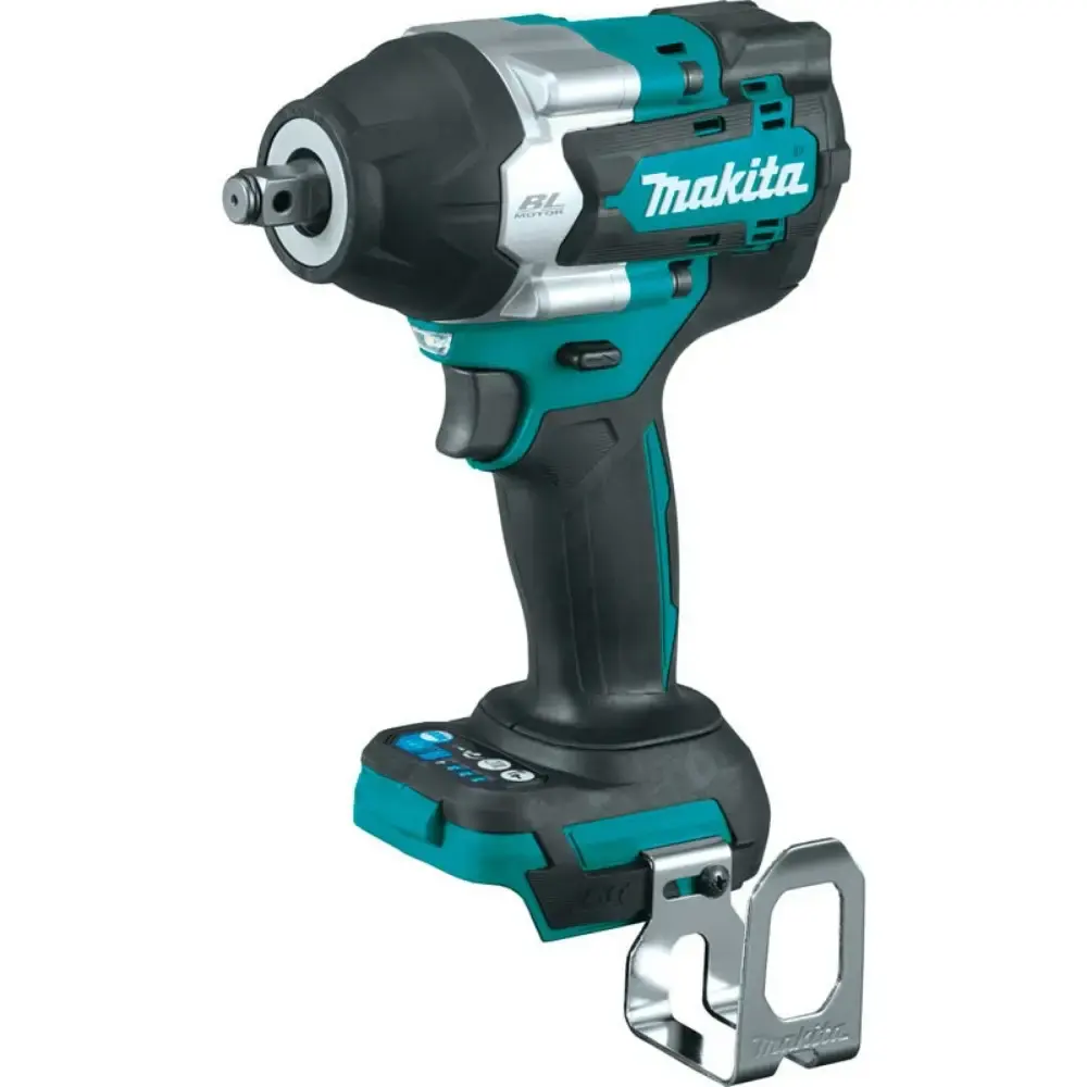 Chave de impacto 1/2POL 700NM a bateria 18,0V sem carregador e bateria Makita — fotografia de referência