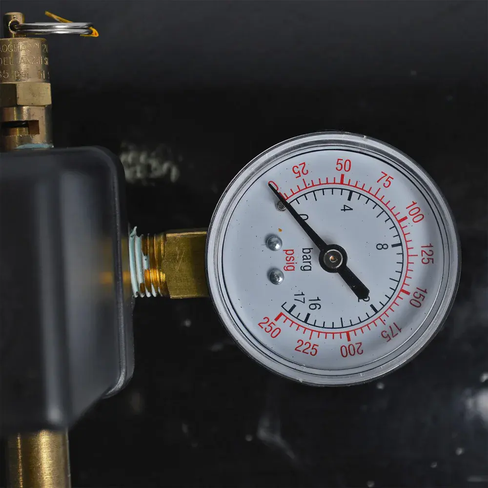 Compressor 20 pcm 20 0LTS 125LBS 220/380V Schulz — fotografia 5