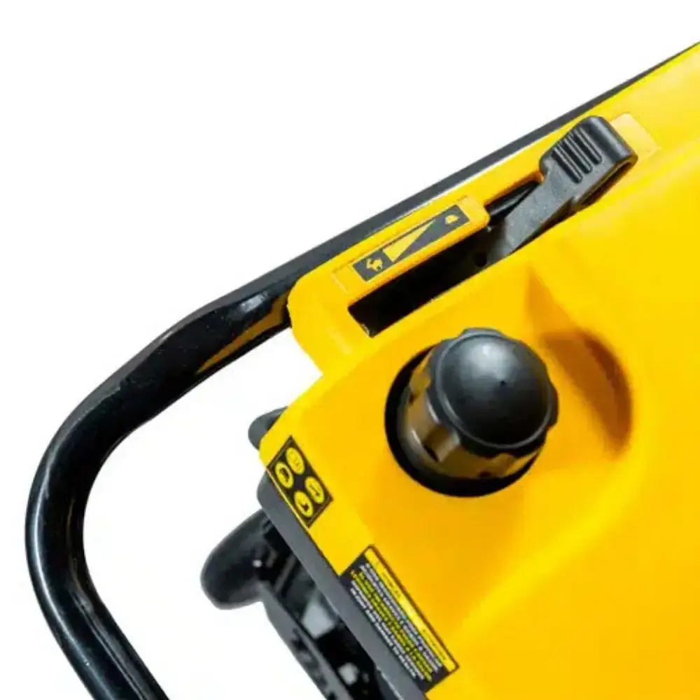 Compactador de solo à gasolina TTR80ZM-XP Toyama — fotografia 5