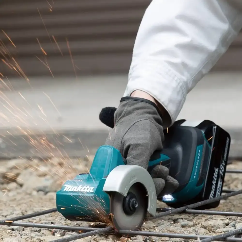 Cortadora compacta 76MM a bateria 18V 6,0AH Makita — fotografia 5