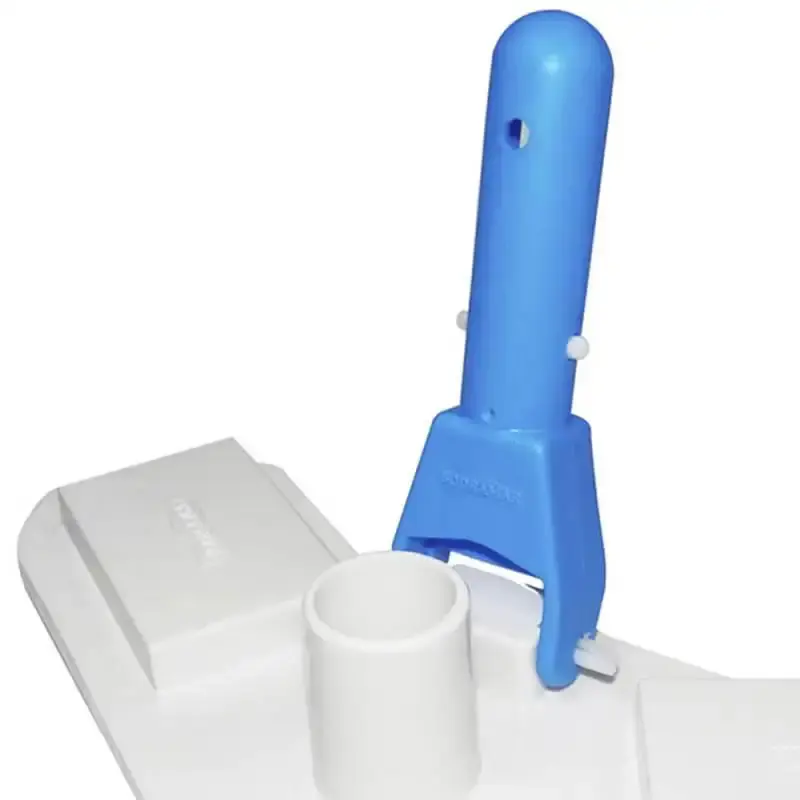 Aspirador boomerang para limpeza de piscinas de vinil. fibra e alvenaria Sodramar — fotografia 3