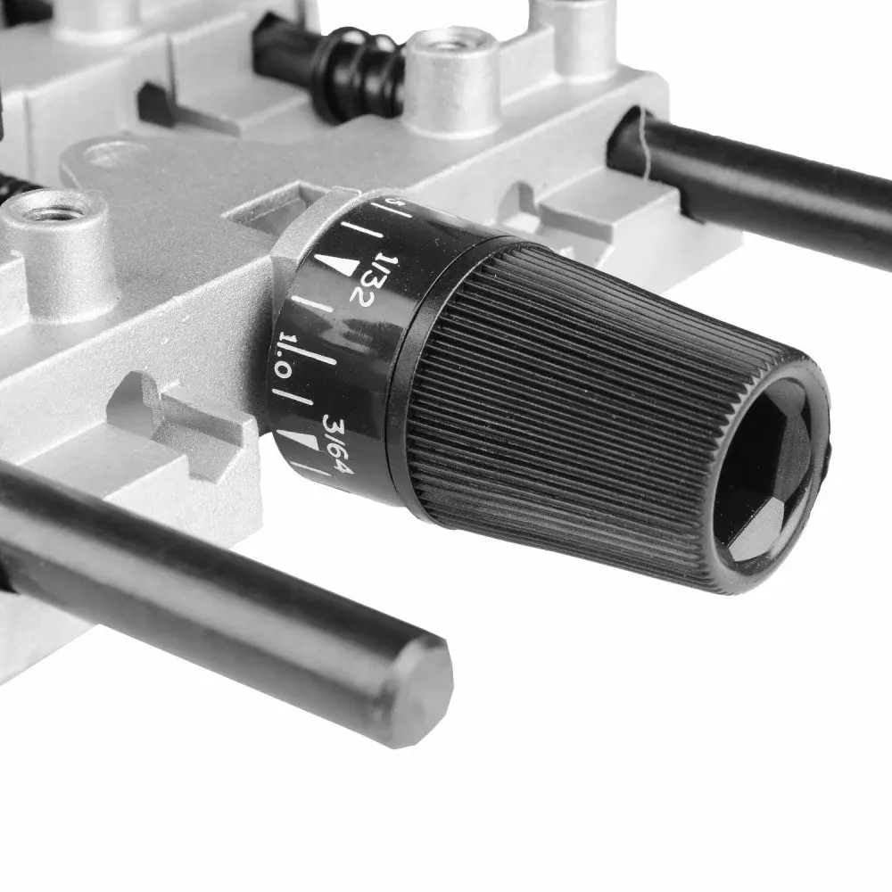 Tupia com base de imersão 1600W gof 1600 ce Bosch - 220V — fotografia 4
