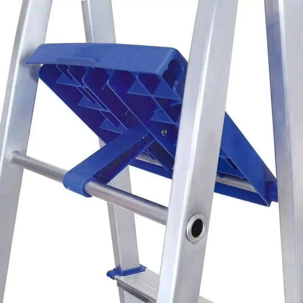 Escada doméstica 5 degraus em alumínio até 120 KG Mor — fotografia 4