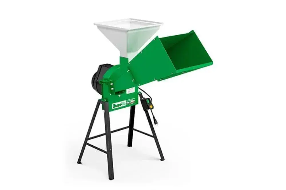 Triturador forrageiro TRF-70 1,5CV bivolt Trapp — fotografia de referência