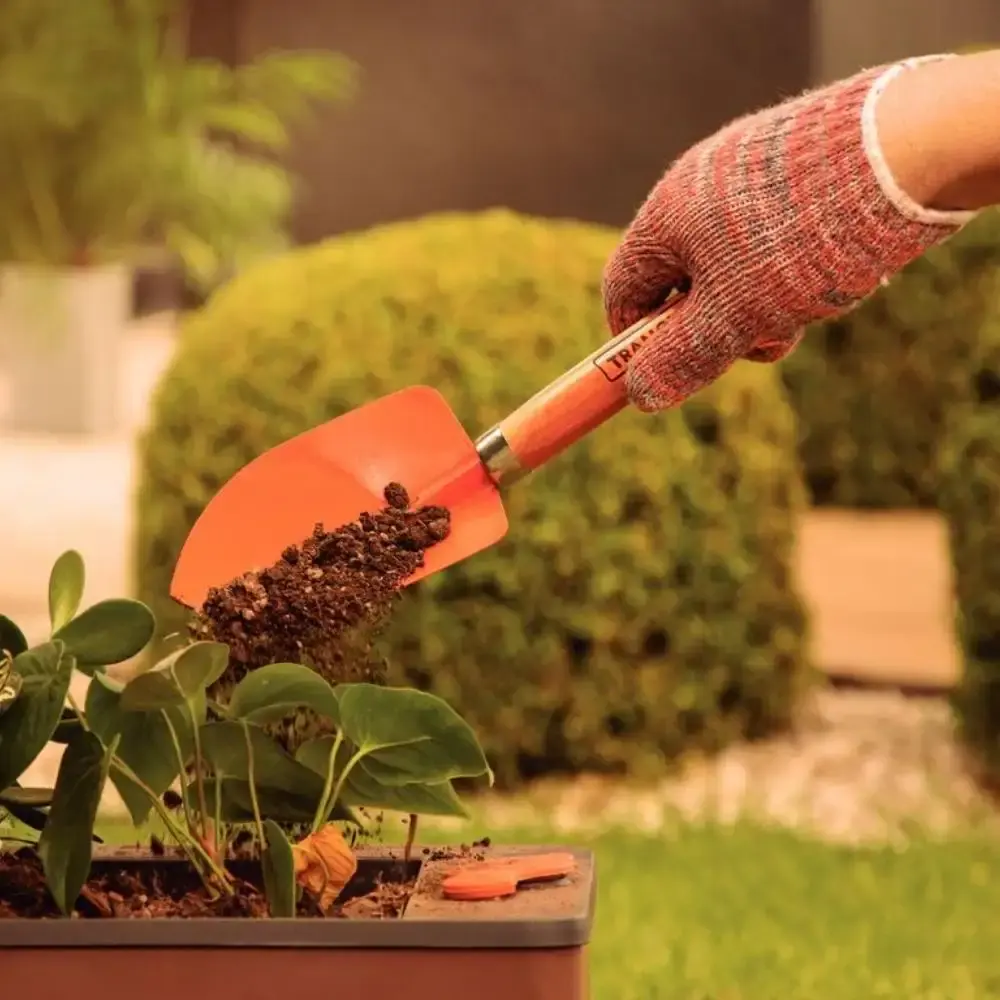 Conjunto para jardinagem com pazinhas e ancinho 78102/801 Tramontina — fotografia 7