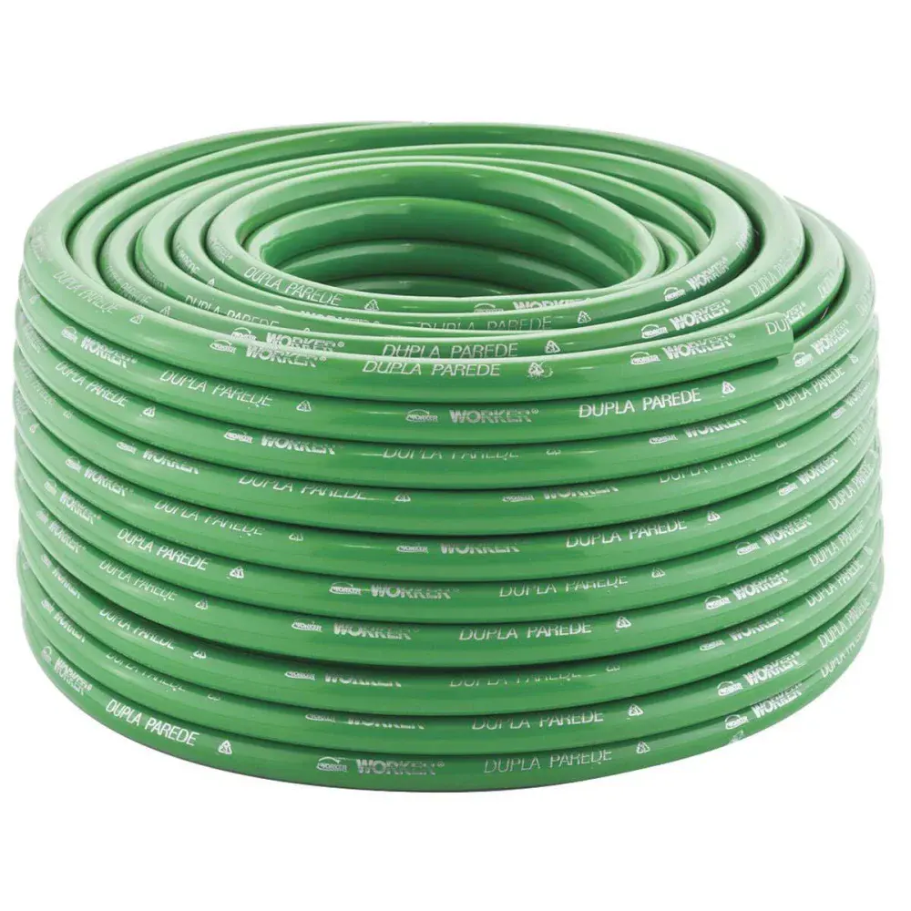 Mangueira de jardim parede dupla verde 3/4,0MM 50M Kala — fotografia de referência