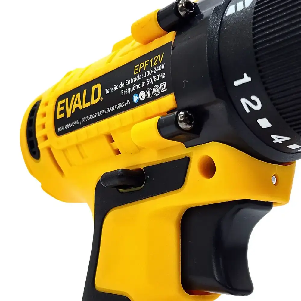 Parafusadeira furadeira bateria 12V com maleta e kit bivolt Evald — fotografia 7