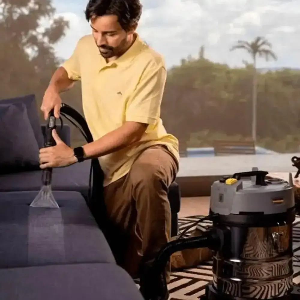 Aspirador e extrator 1700W puzzi 4/20 classic com detergente Karcher 220 V — fotografia 2