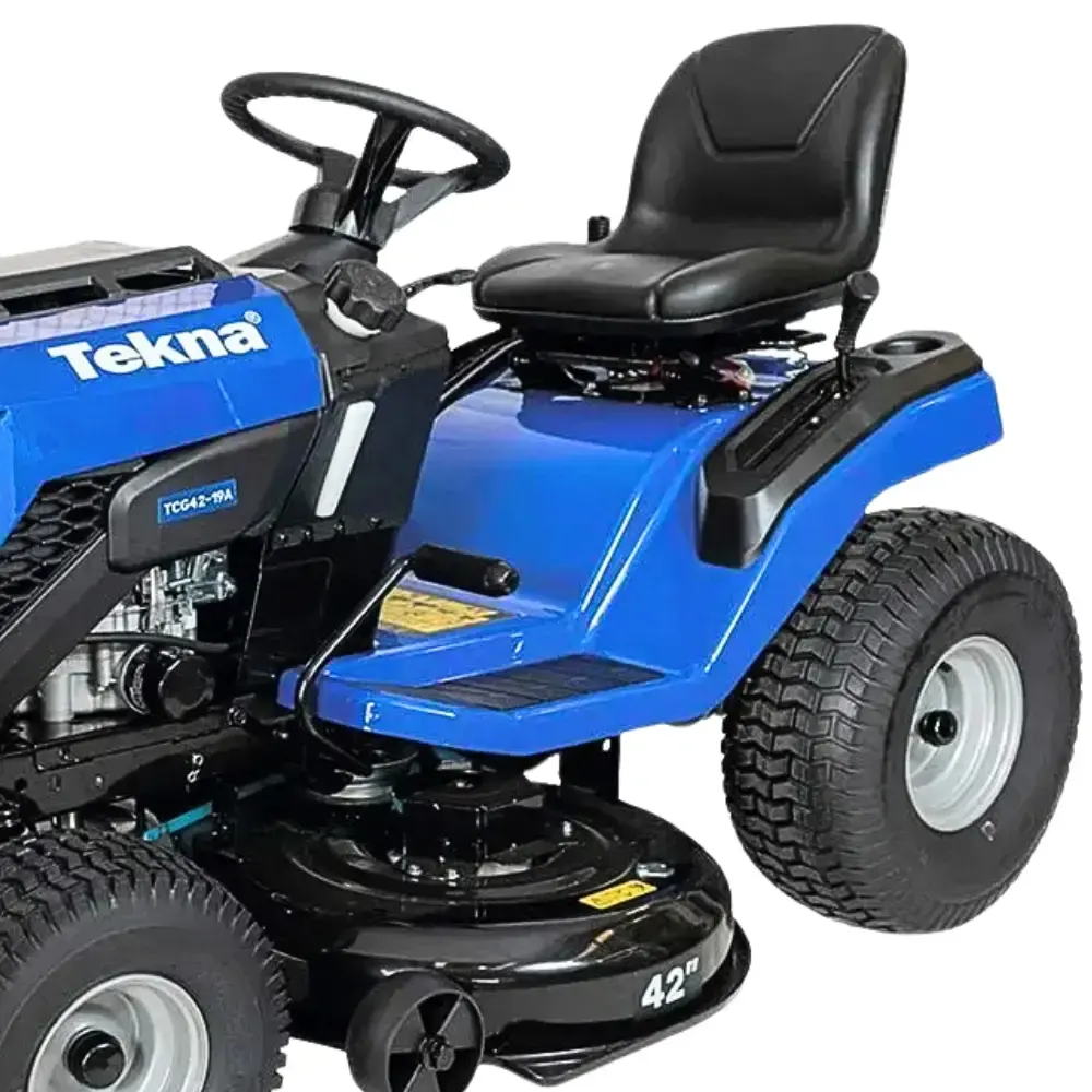 Trator cortador de grama à gasolina 19,5HP 4T com corte 1,07M TCG42-19A Tekna — fotografia 4