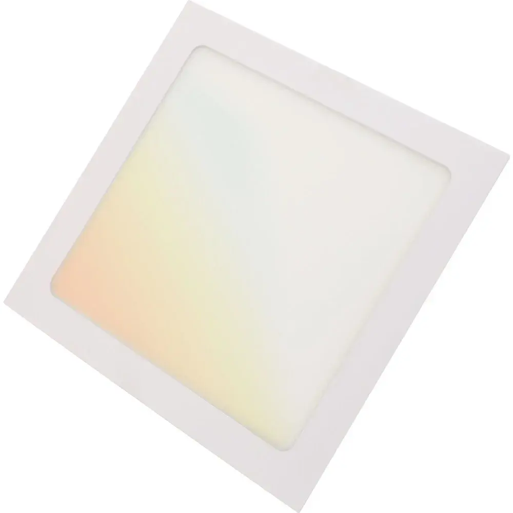 Plafon smart led 1300 lm 18W quadrado de sobrepor da Tramontina — fotografia de referência