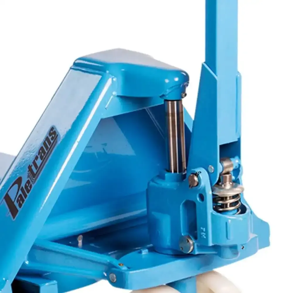 Paleteira transpalete manual 680 MM 3.000 KG TM3000 RTN Paletrans — fotografia 3
