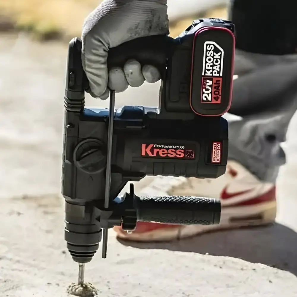 Martelete perfurador rompedor a bateria 20V brushless com maleta Kress — fotografia 5