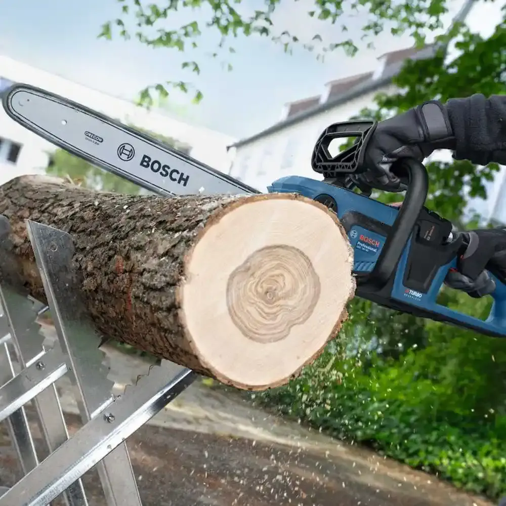 Motosserra GKE 18V-40 sabre 40CM com bateria 8,0AH 18V e carregador bivolt Bosch — fotografia 4
