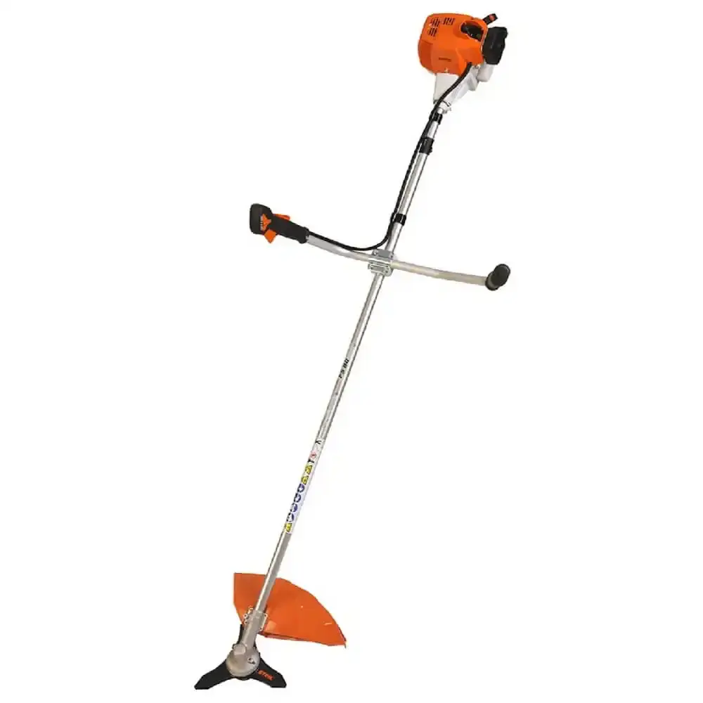 Roçadeira combustão a gasolina 1,3 CV 25 CC lâmina 3 facas FS 80 Stihl — fotografia de referência