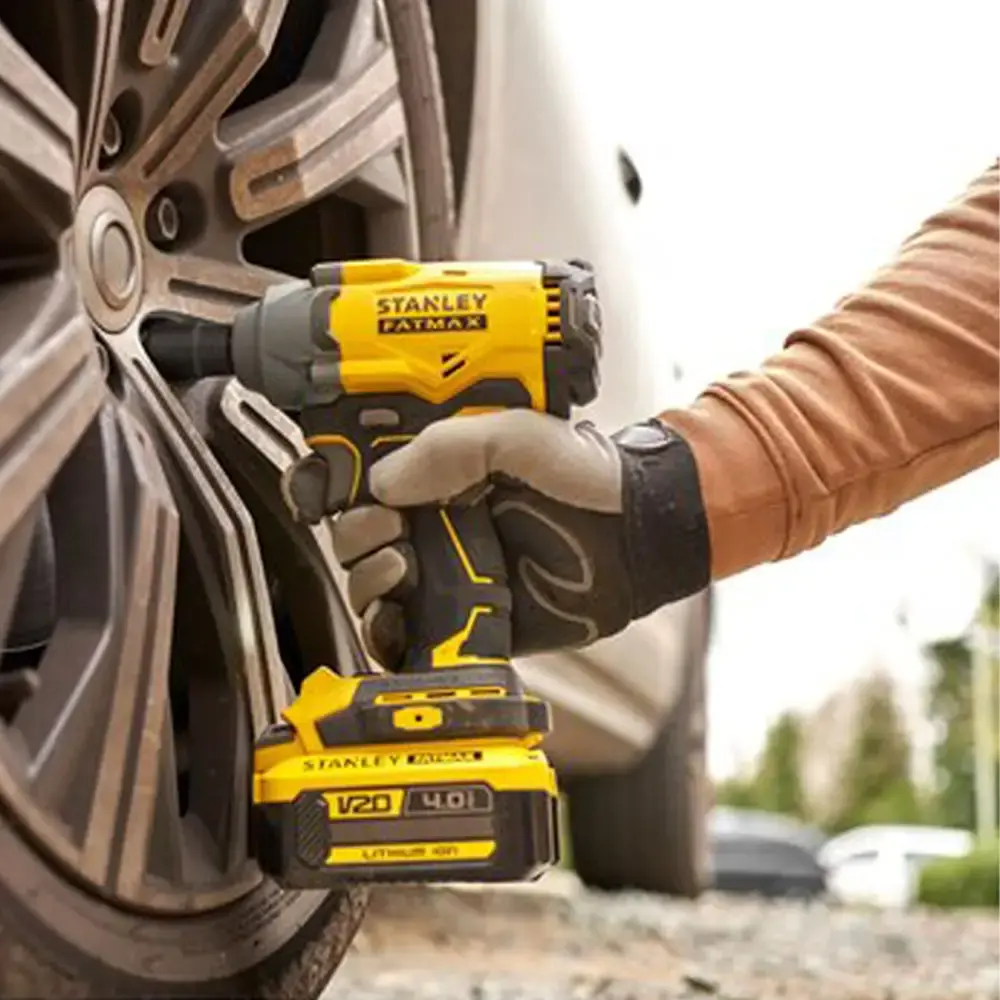 Chave de impacto bateria 20V 1/2" brush 370 nm sem bateria e sem carregador SBW920-B2 Stanley — fotografia 6