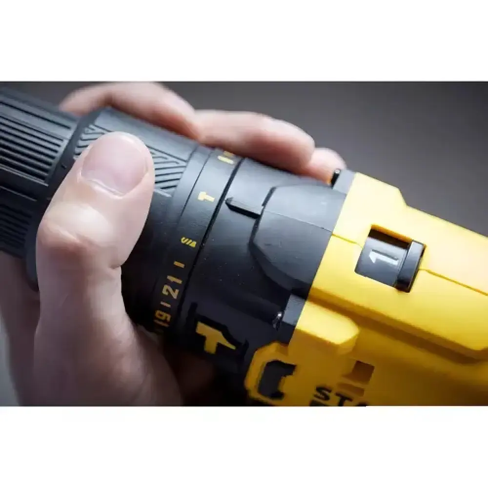 Parafusadeira furadeira de impacto à bateria 20V 1/2POL Stanley — fotografia 6
