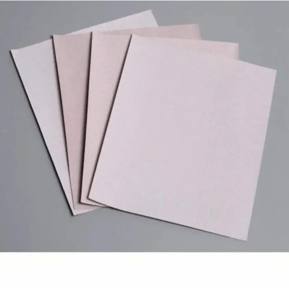 Folha lixa modelo seco 327U com 225X275MM P80 da 3M — fotografia de referência