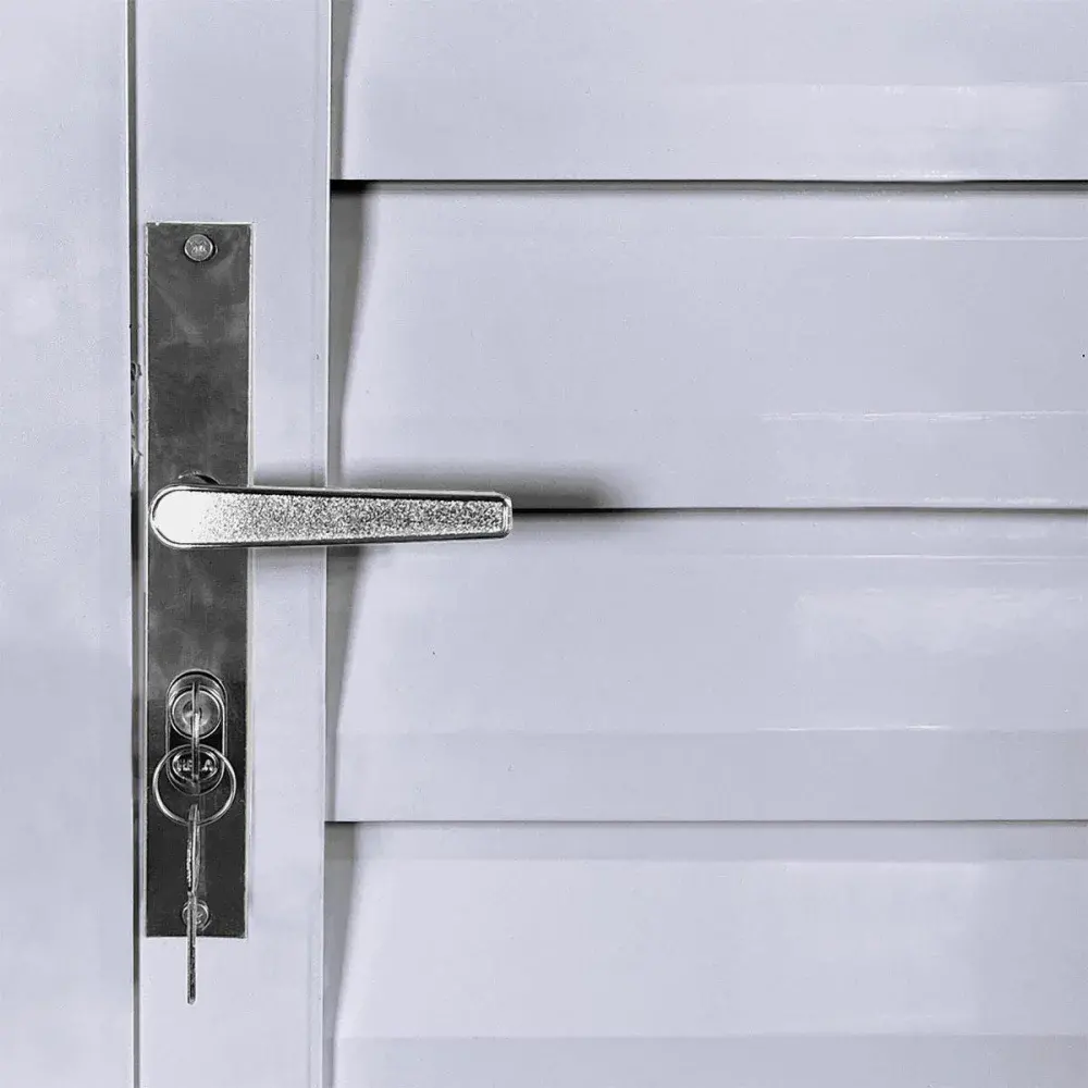 Porta veneziana em alumínio branco 210X80CM Aluvid — fotografia 4