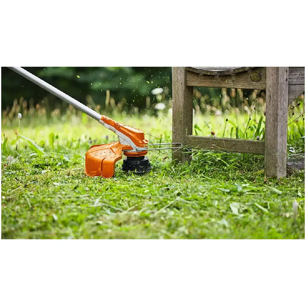 Roçadeira a bateria FSA 86 r Stihl sem bateria e sem carregador — fotografia 4