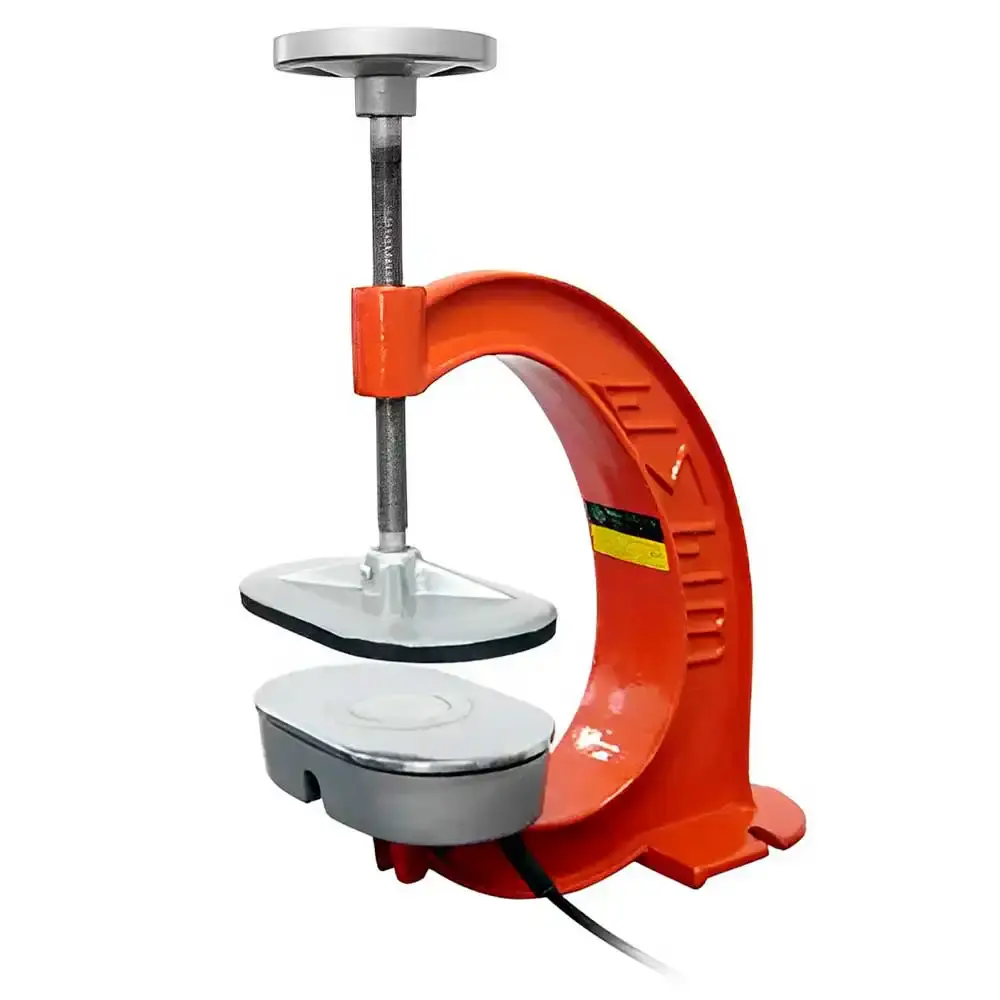 Vulcanizadora para pneu com câmara referência V-300/C Emeb 110 V