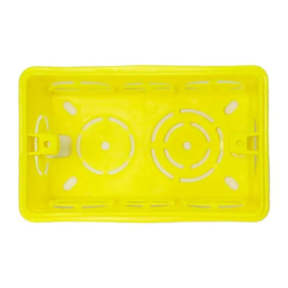 Caixa luz 4X2 am pvc Plastilit — fotografia 2