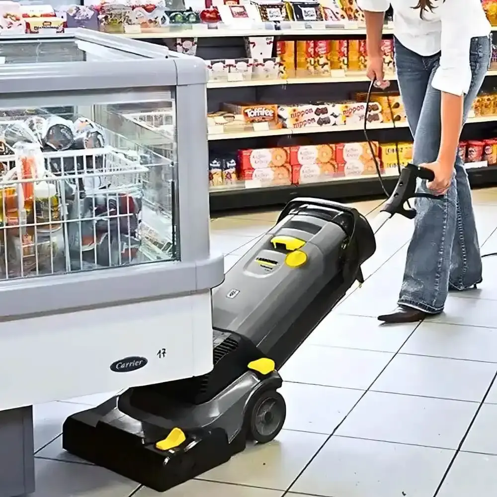 Lavadora e secadora de piso elétrica 700W BR 30/4 EP Karcher 110 V — fotografia 4