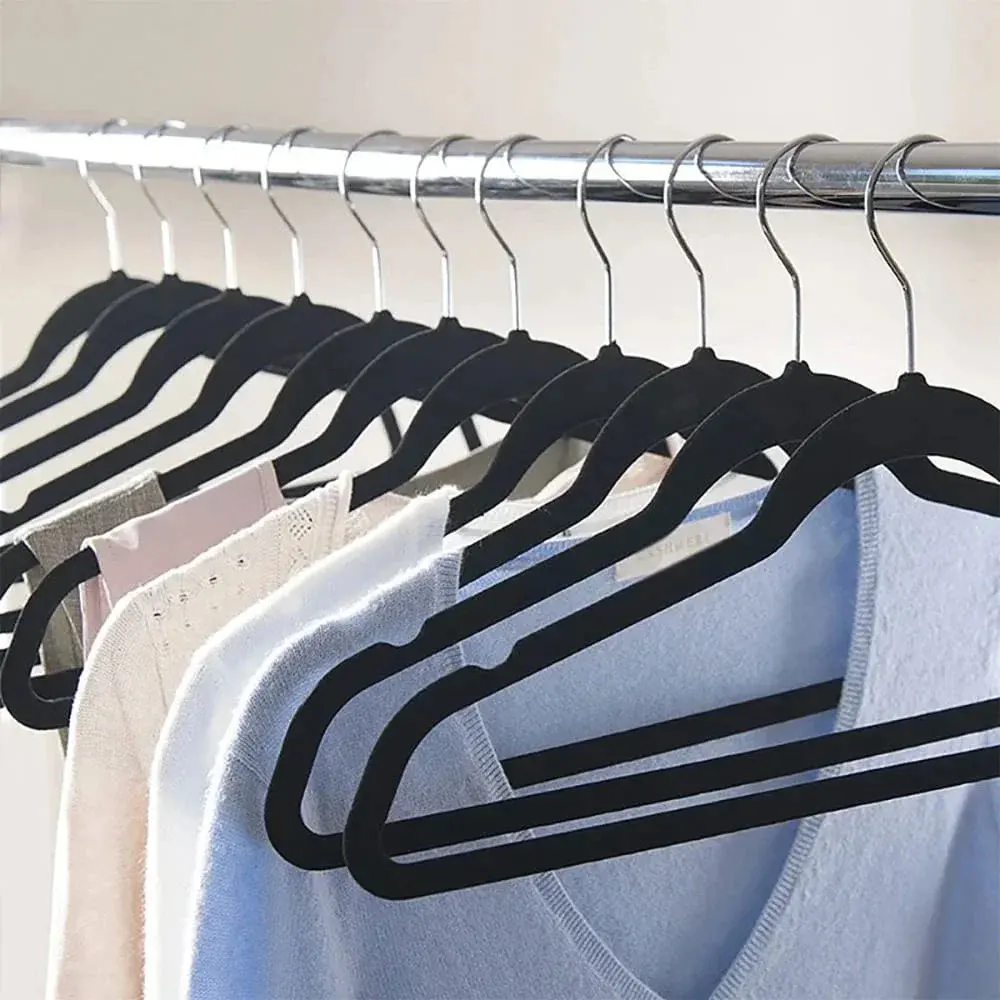 Cabide roupas veludo Kala — fotografia 5