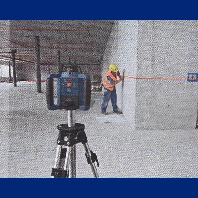 Nível à laser rotativo GRL 250HV completo com maleta e controle Bosch — fotografia 4