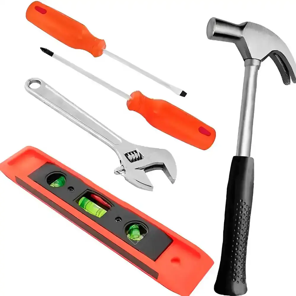 Kit de ferramentas com 5 peças black & decker — fotografia de referência