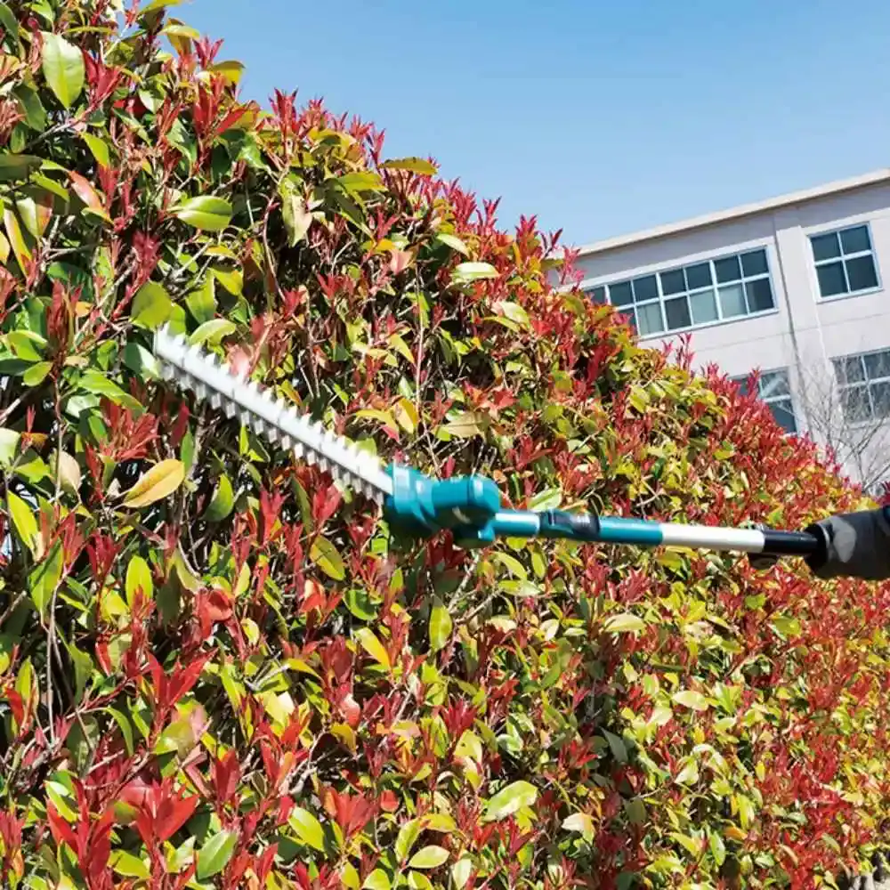 Aparador para cerca viva 460MM 18V com haste telescópica sem bateria e carregador Makita — fotografia 5