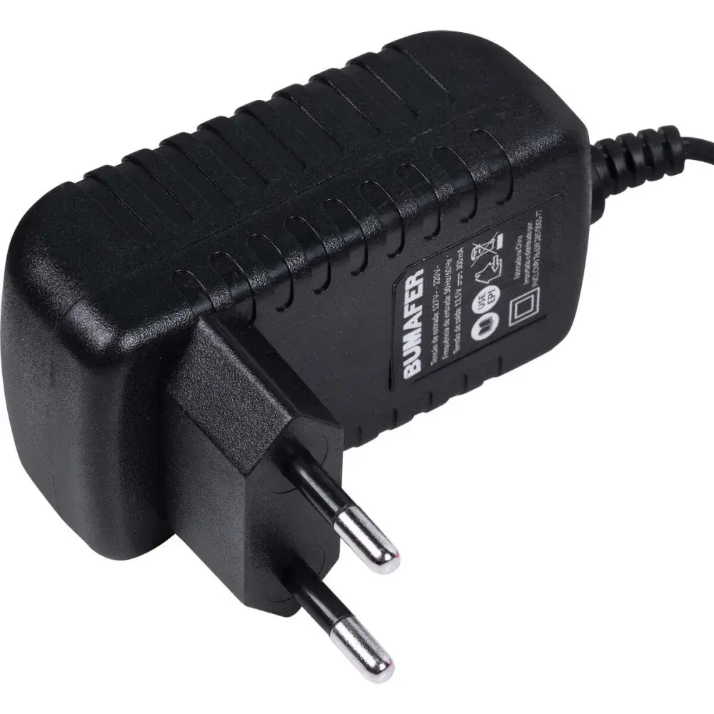 Carregador de bateria 12V universal 100-240V Bumafer — fotografia 3