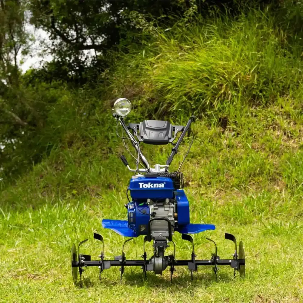 Motocultivador gasolina 7,0 HP 4T 212 CC rodas e enxadas TK90R Tekna — fotografia 8