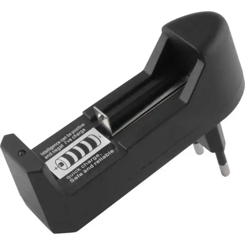 Lanterna recarregável superled cree bivolt LRV 135 Vonder — fotografia 3
