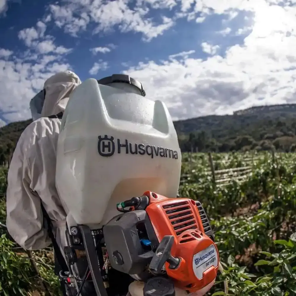 Pulverizador costal a gasolina 25 litros 25,4 CC 321S25 Husqvarna — fotografia 5