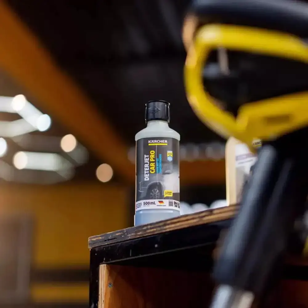 Shampoo automotivo RM 526 500ML 93815250 Karcher — fotografia 3