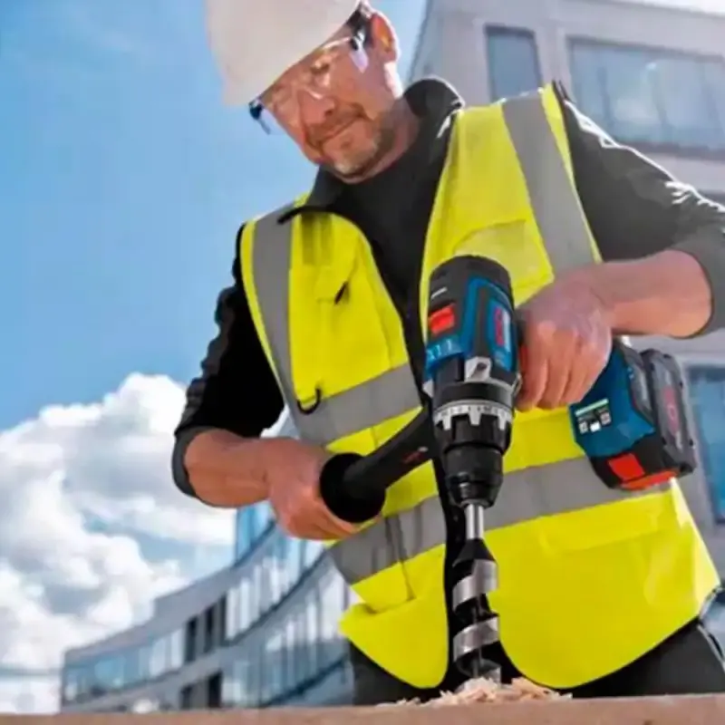 Parafusadeira furadeira à bateria 18V com impacto sem bateria e carregador GSB18V-150 Bosch — fotografia 6