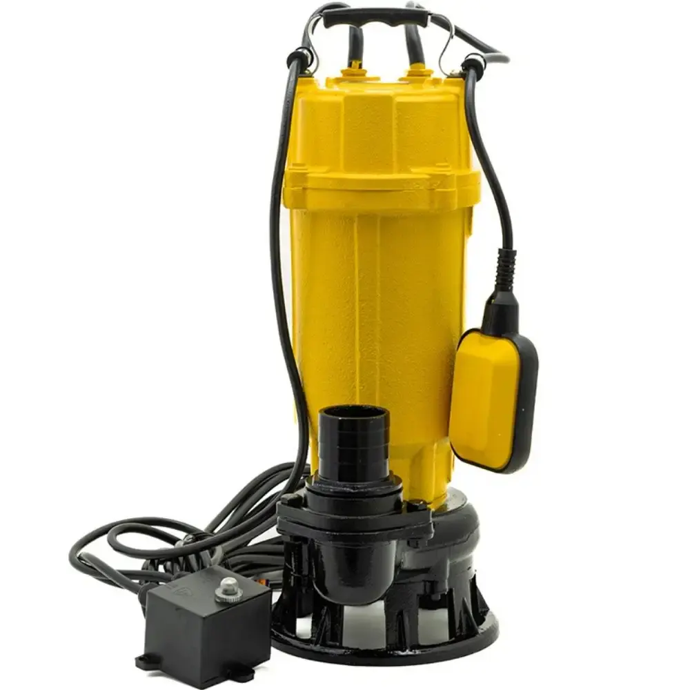 Bomba submersível trituradora para água suja esgoto fossa 1/5 CV BSTF-1100 Ferrari 220 V — fotografia de referência