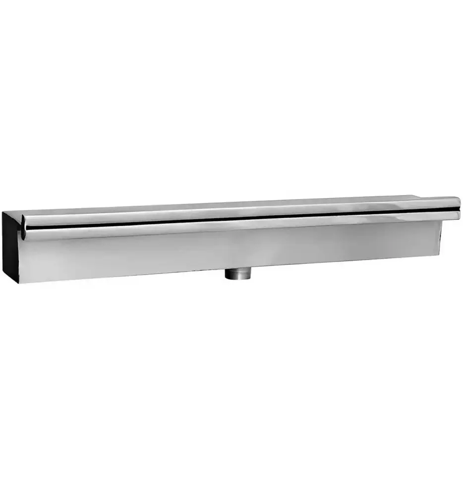 Cascata de Embutir 45 cm para Piscina em Aço Inox EVALD — fotografia de referência