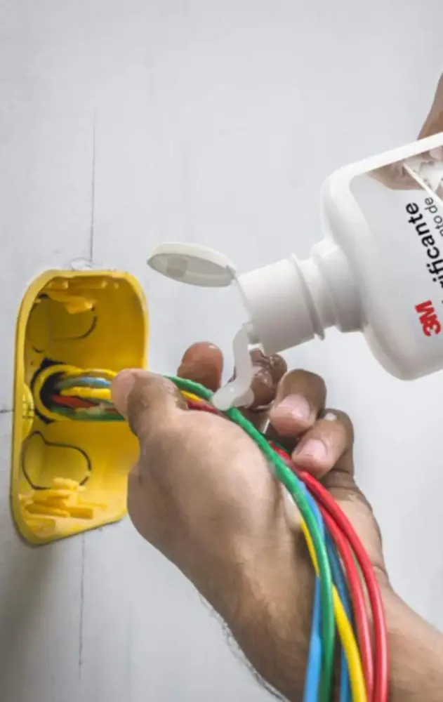 Lubrificante para Puxamento de Fios e Cabos 200 ml 3M — fotografia 4