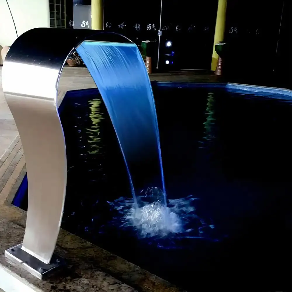 Cascata para piscina naja grande 105X50CM com LED RGB PRD00024 Evald — fotografia 4