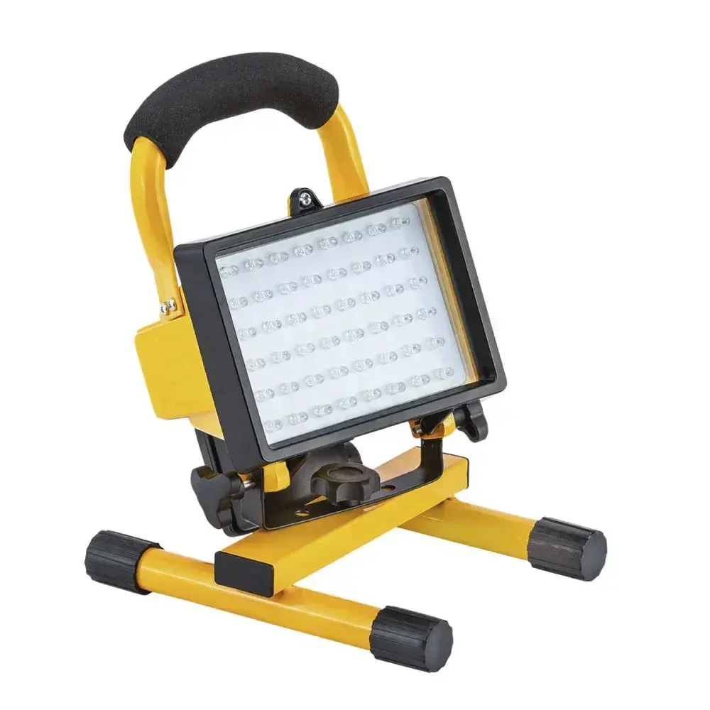 Refletor led recarregável com 48 leds 3W 6500K bivolt Liege — fotografia 2
